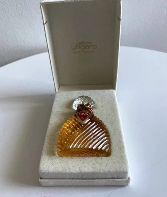 Ungaro Diva Christal bottle 7,5 ml, pure parfum, original