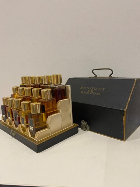 Perfume extrait set (Shiseido Japan) 1956. - Image 2