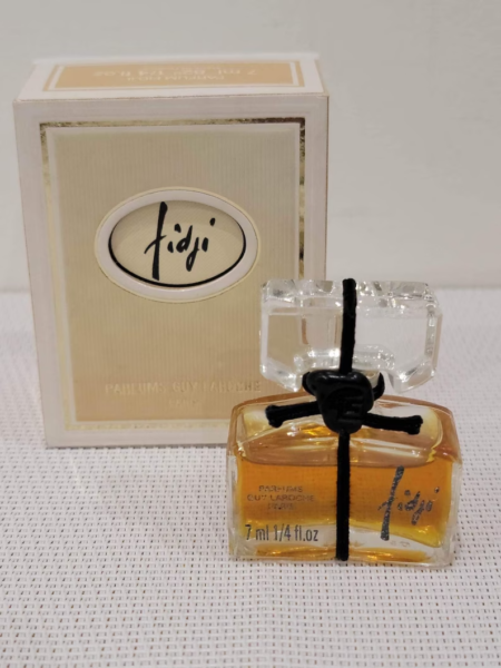 Fidji Guy Laroche pure parfum 7 ml. - Image 2
