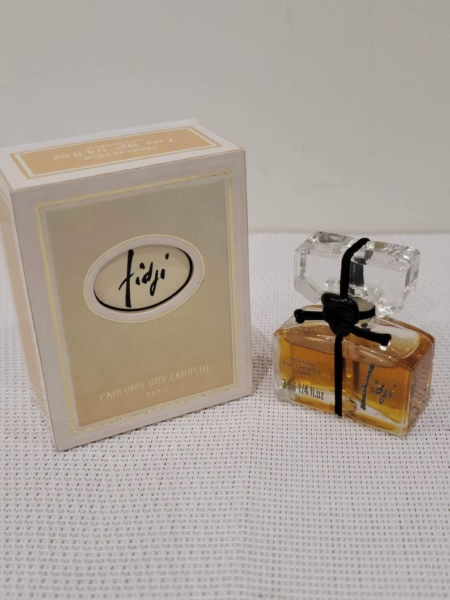 Fidji Guy Laroche pure parfum 7 ml.